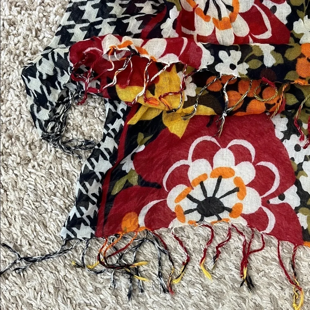 Vera Bradley Bittersweet Print Lightweight Fringe Scarf